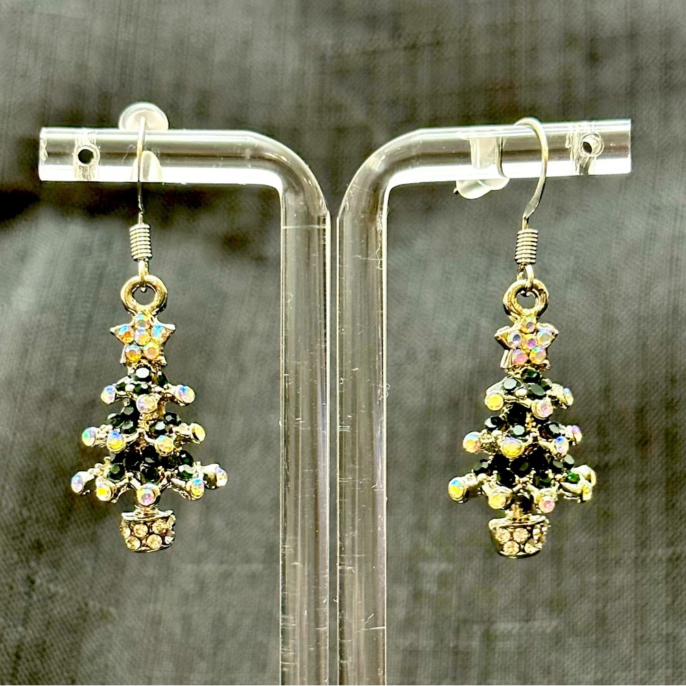 Embellished Christmas tree Earrings